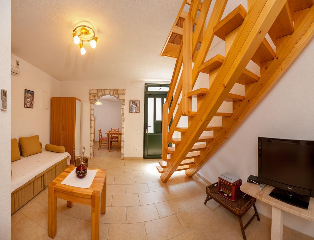 Apartments Mande And Kate Baška Voda Zimmer foto